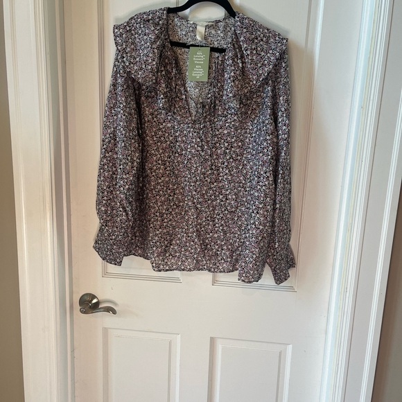 H&M Multicolor Floral Blouse with Ruffles - Picture 2 of 6